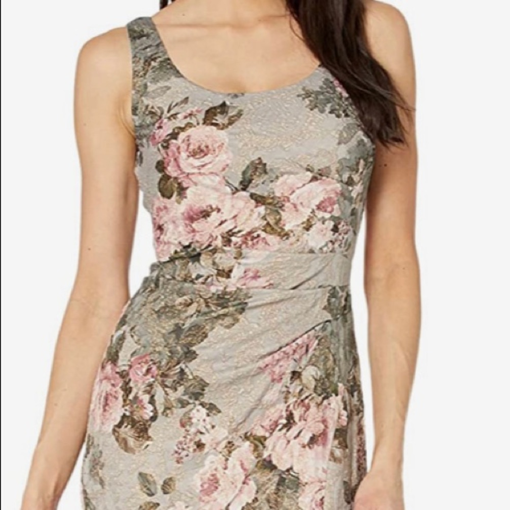 Adrianna Papell Metallic Matte Gown-NWOT